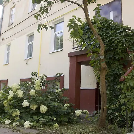 شقة Zaliojo Tilto Apartamentai