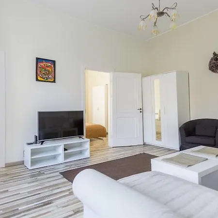 Zaliojo Tilto Apartamentai * Vilnius