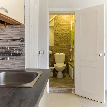 Zaliojo Tilto Apartamentai *
